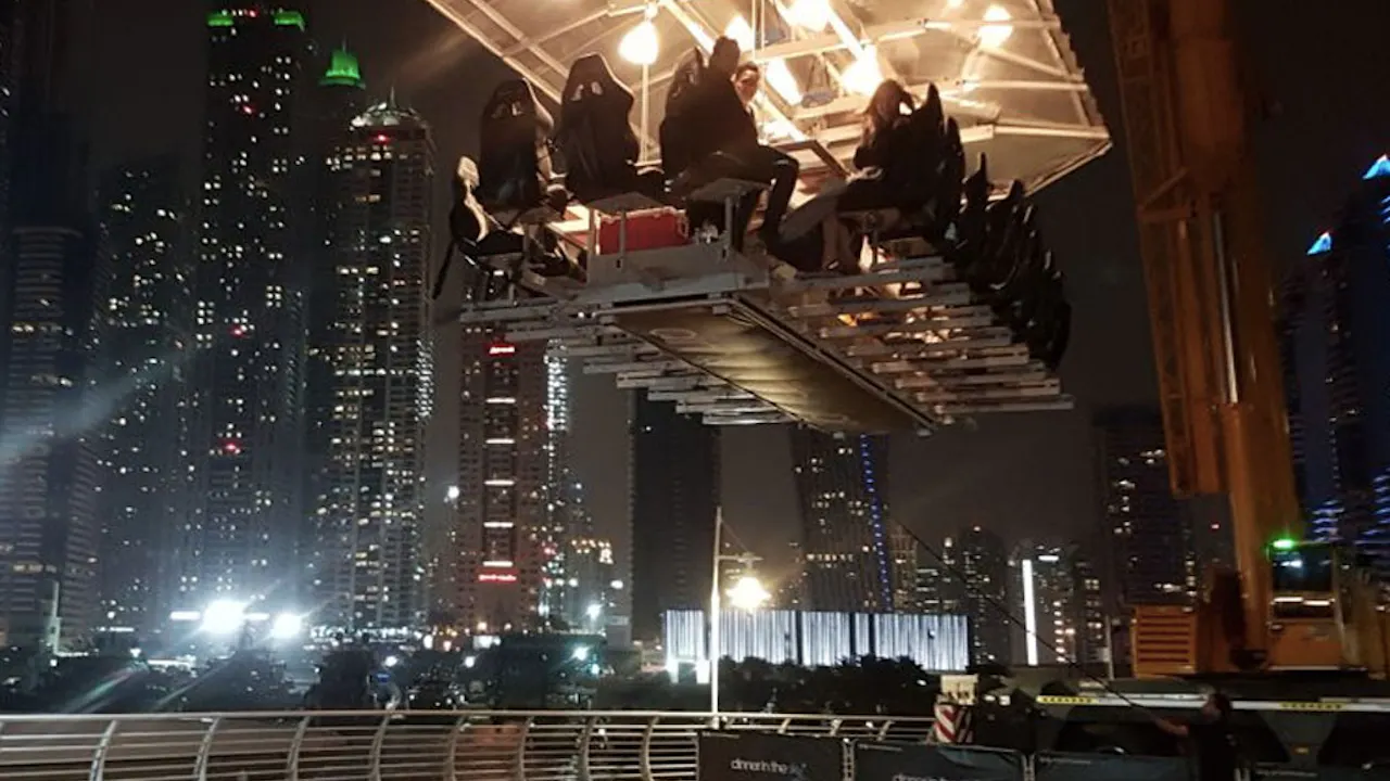 sky dinner dubai price