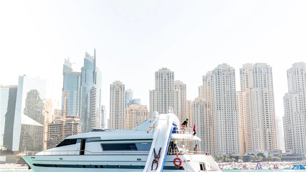 4-Hour Yacht Cruise in Dubai Marina with BBQ Lunch & Inflatable Slide