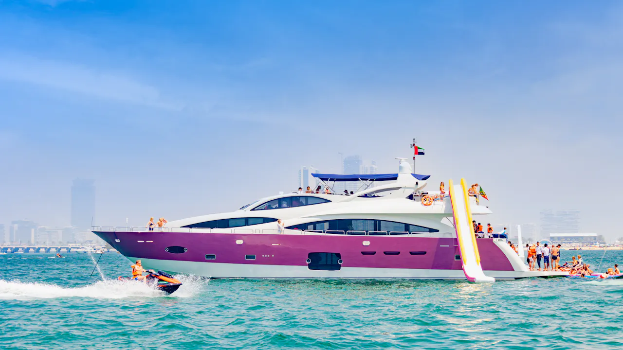 4-Hour Yacht Cruise in Dubai Marina with BBQ Lunch & Inflatable Slide Location