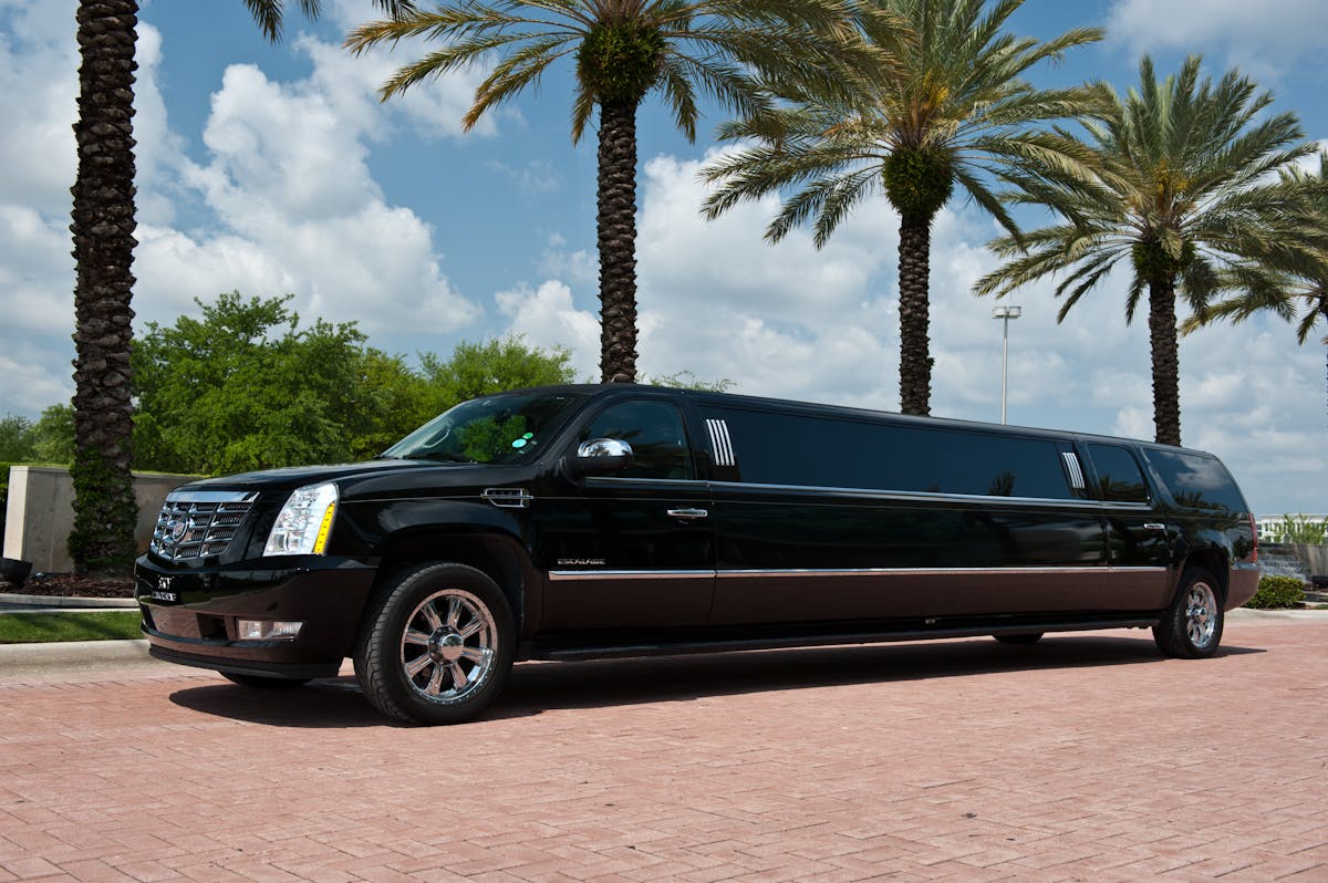 limousine company in dubai