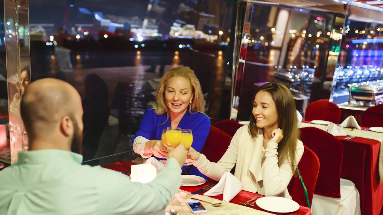 Water Canal Cruise Discount