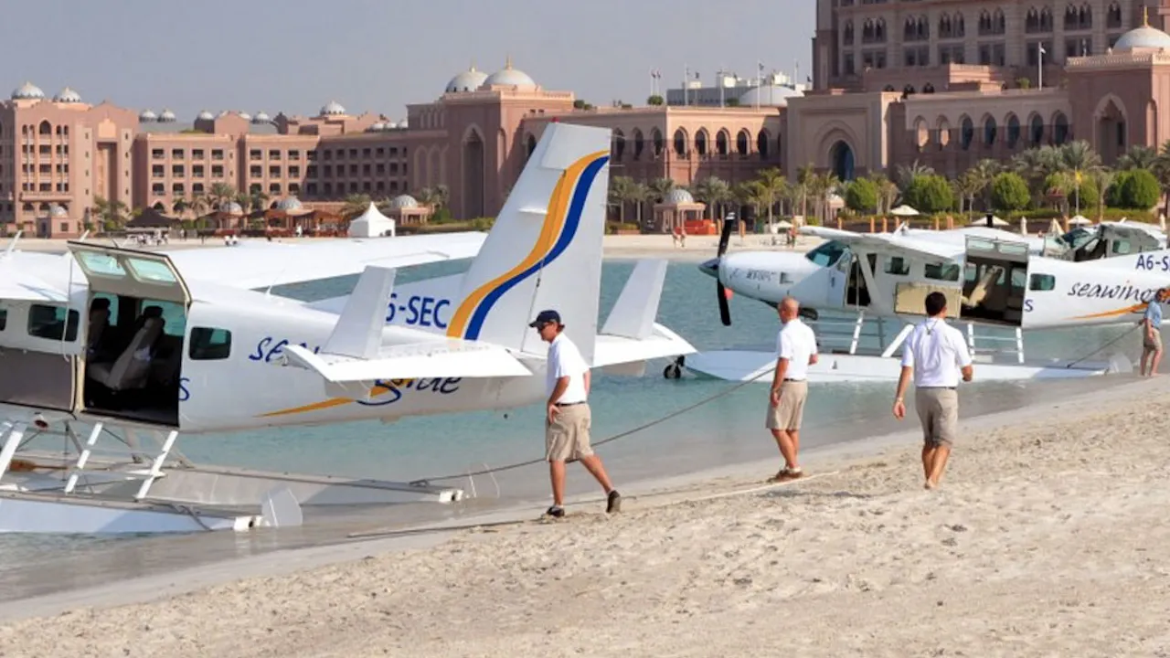 Sea Plane Tour – Abu Dhabi (30 Minutes) Discount