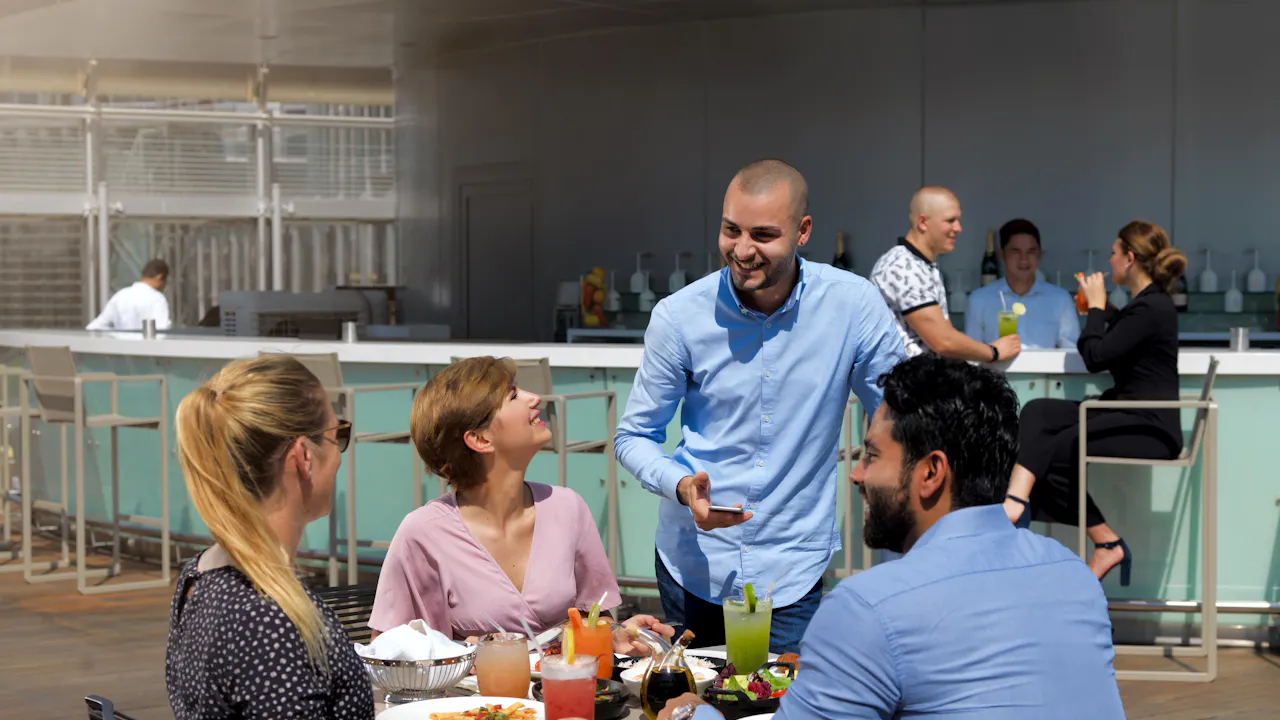 Burj Khalifa: Level 124 + Dinning at The Roof Top Discount