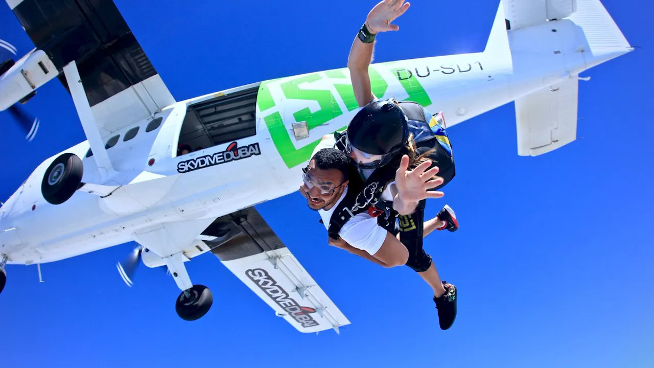 Skydive Dubai Desert Drop Zone