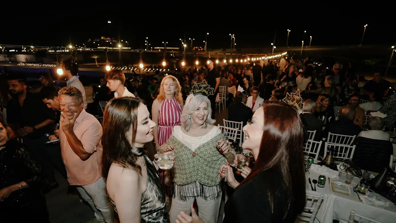 New Year's Eve Marina Dinner Dhow Cruise with International Buffet Thrillark