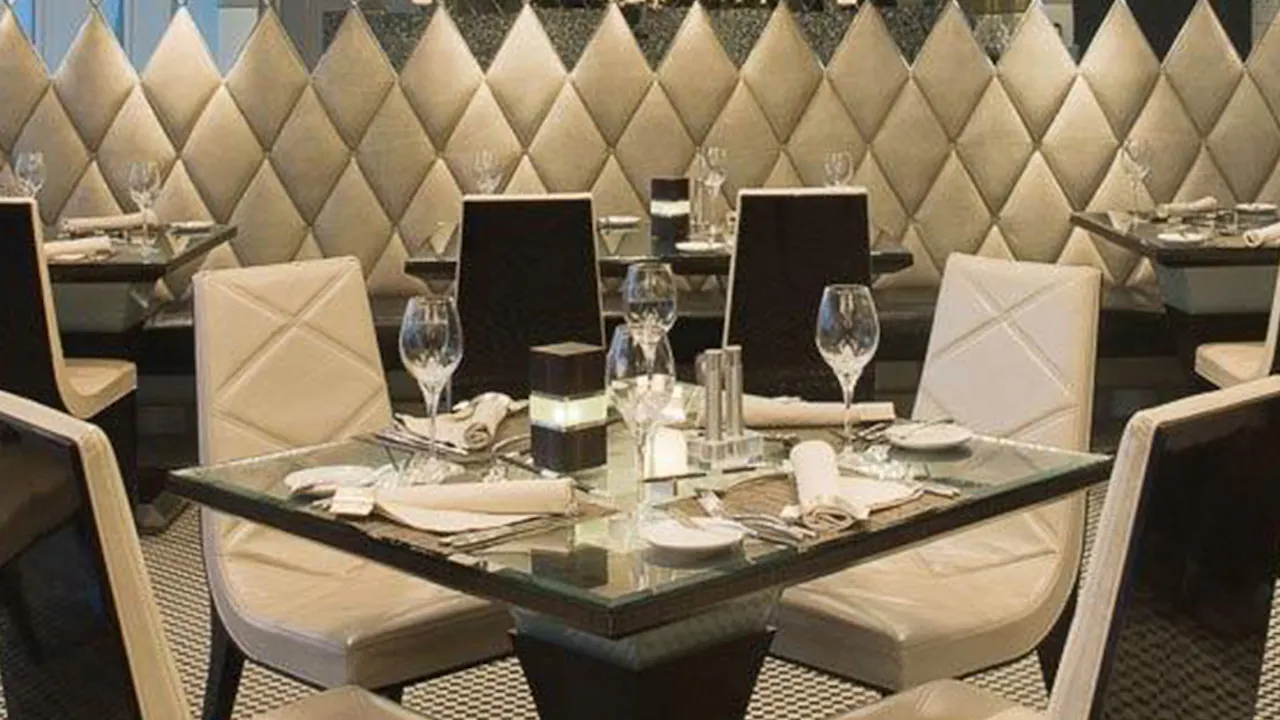 Junsui in Burj Al Arab Price