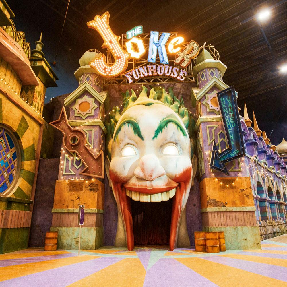 Abu Dhabi Mosque + Warner Bros park Tour from Abu Dhabi   Ticket