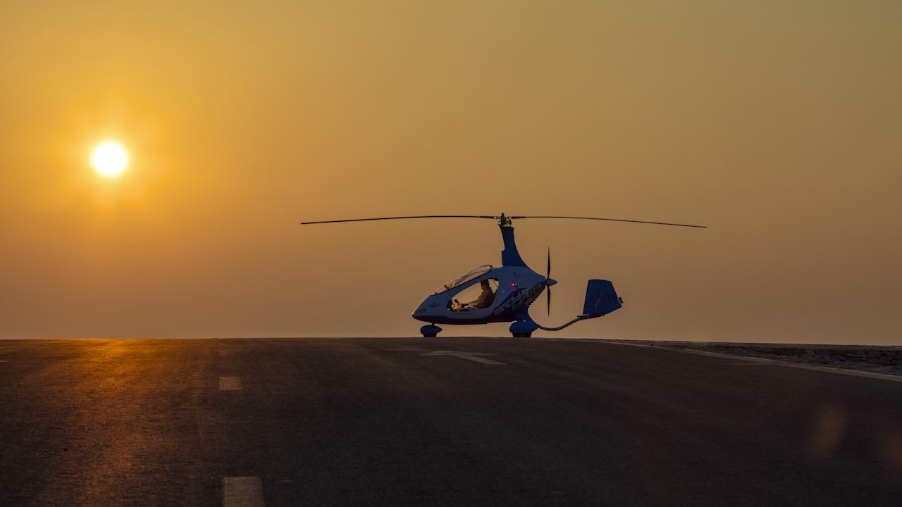 Dubai Gyrocopter Flight Tickets: 20-Min Tour over the Palm + Photos and Video Location