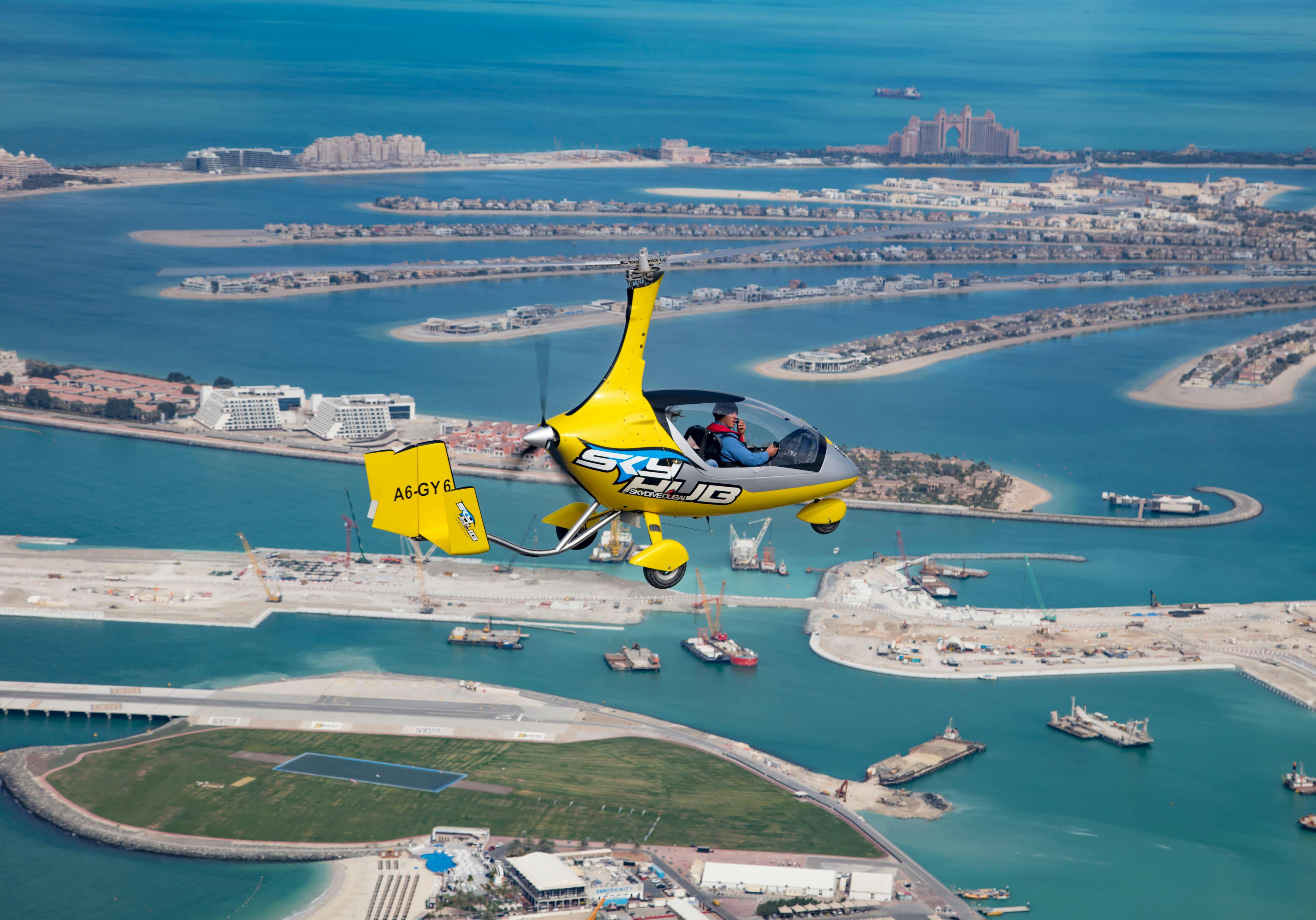 Dubai Gyrocopter Flight Tickets: 20-Min Tour over the Palm + Photos and Video Ticket