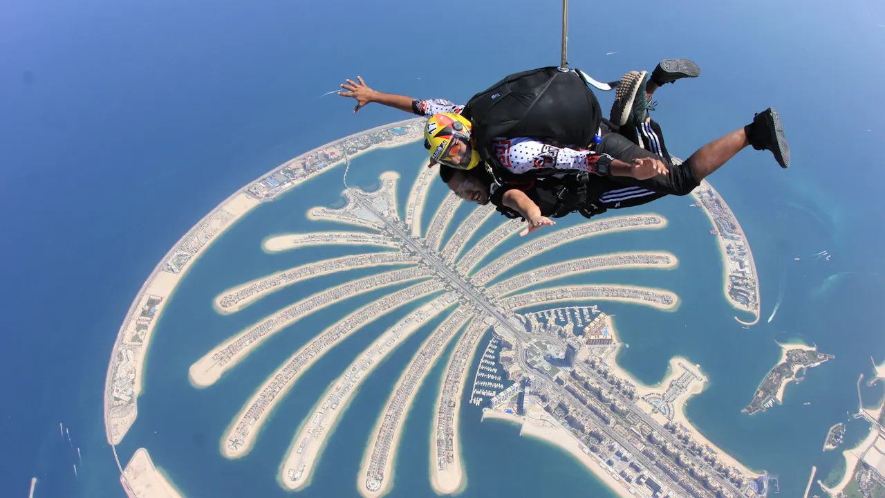 skydive dubai price