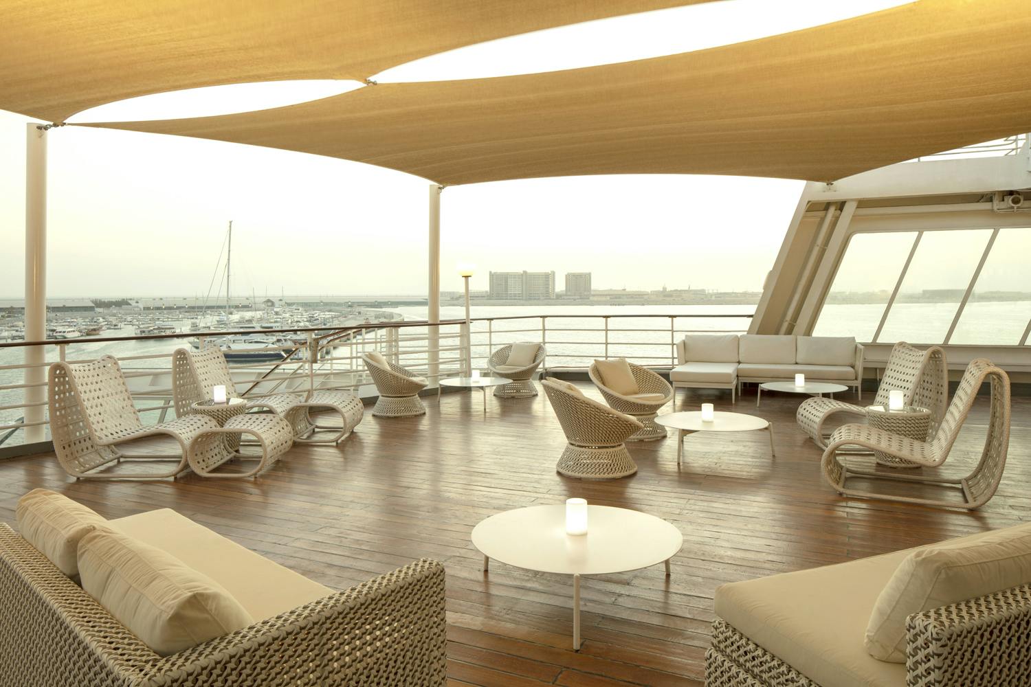 Queen Elizabeth Heritage Tour   Category