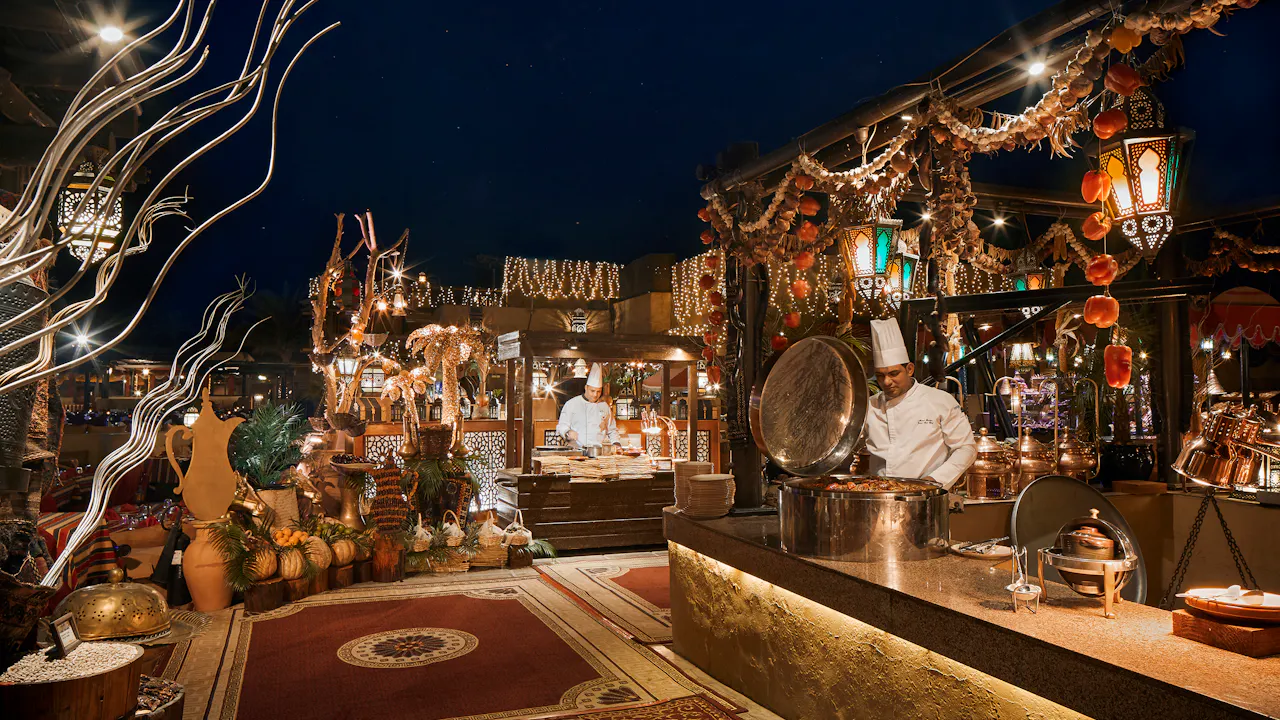 Al Hadheerah Desert Restaurant