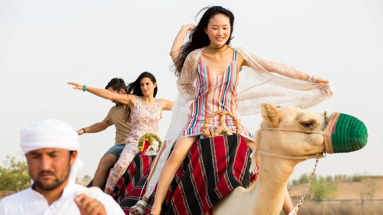 Standard Hot Air Balloon, Camel ride with Breakfast & Desert Safari Review