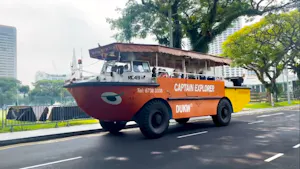 Captain Explorer DUKW® Tour in Singapore