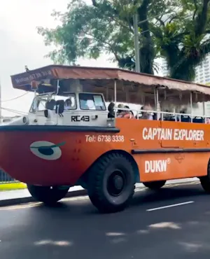 Captain Explorer DUKW® Tour in Singapore