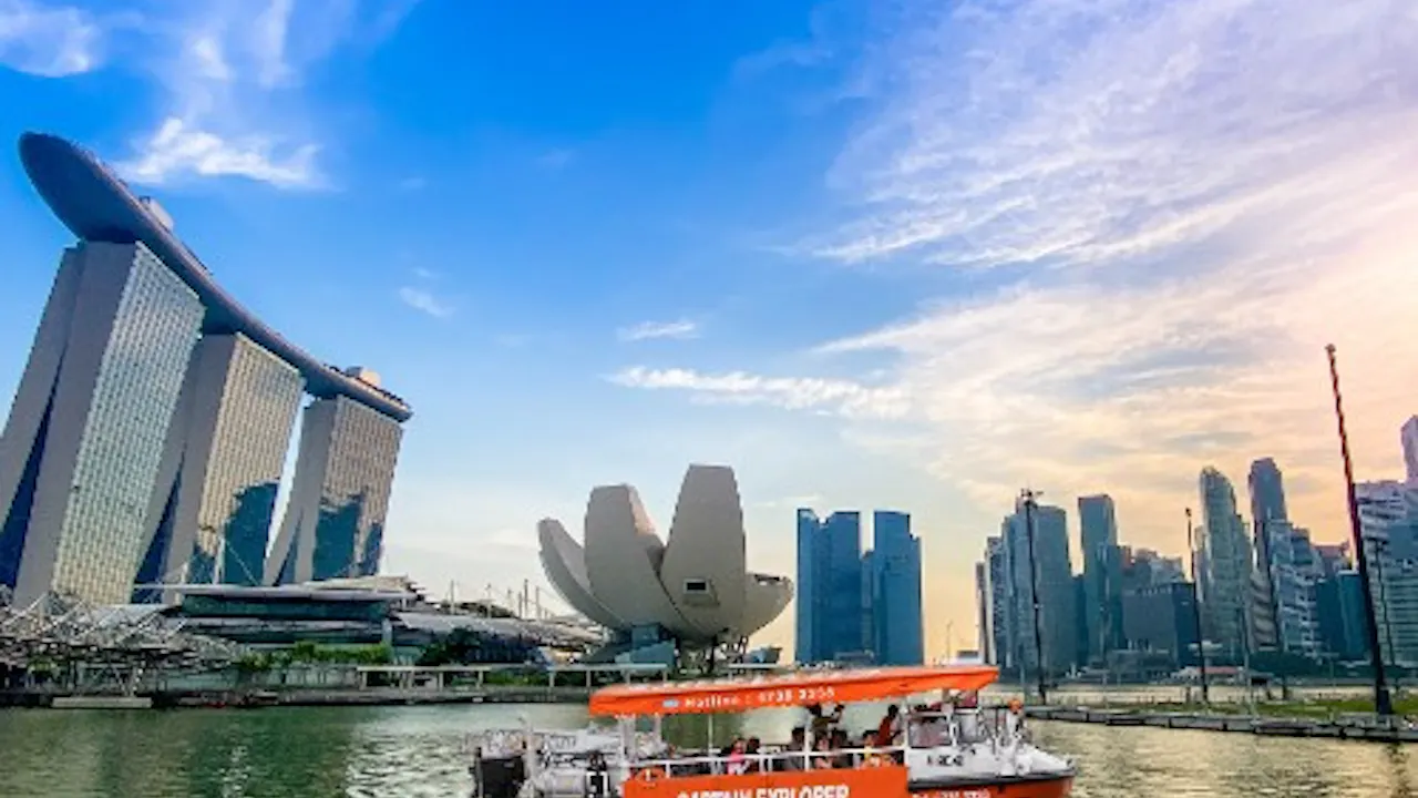 Captain Explorer DUKW® Tour in Singapore Discount