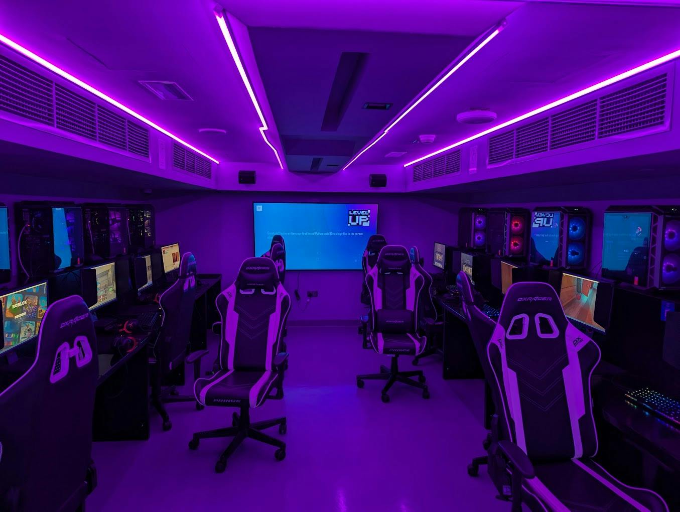 Pixoul Gaming Abu Dhabi Thrillark