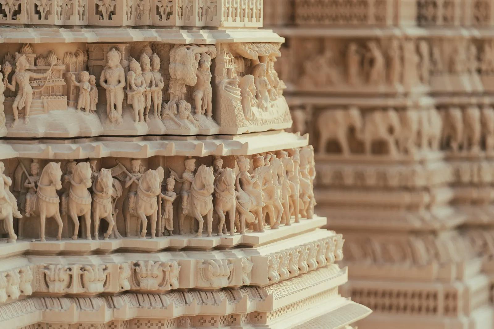 Abu Dhabi Hindu Temple Tour with Return Transfer From Dubai  Discount