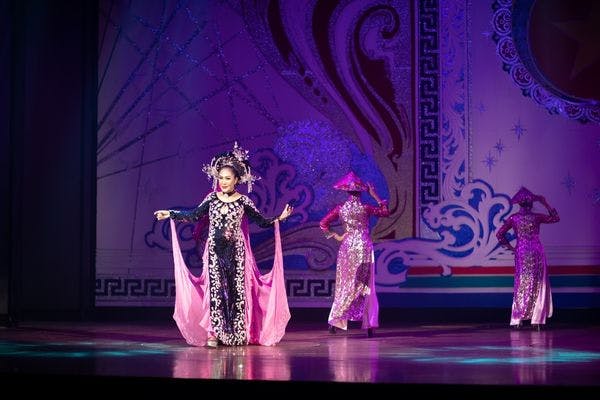 Alcazar Cabaret Entry Tickets Price