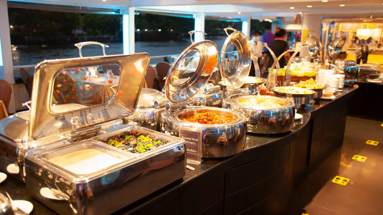 Chao Phraya Princess Cruise in Bangkok Location