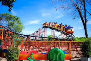 Dream World Bangkok Tickets with Unlimited Rides, Snow Town Visit, Buffet Lunch & Hotel Transfers