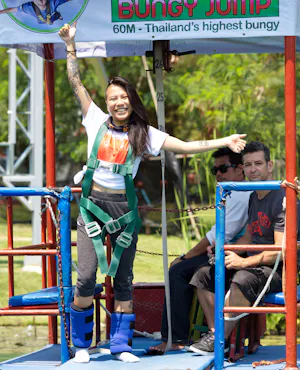 Bungy Jump & Human Slingshot at Sanook Park Pattaya
