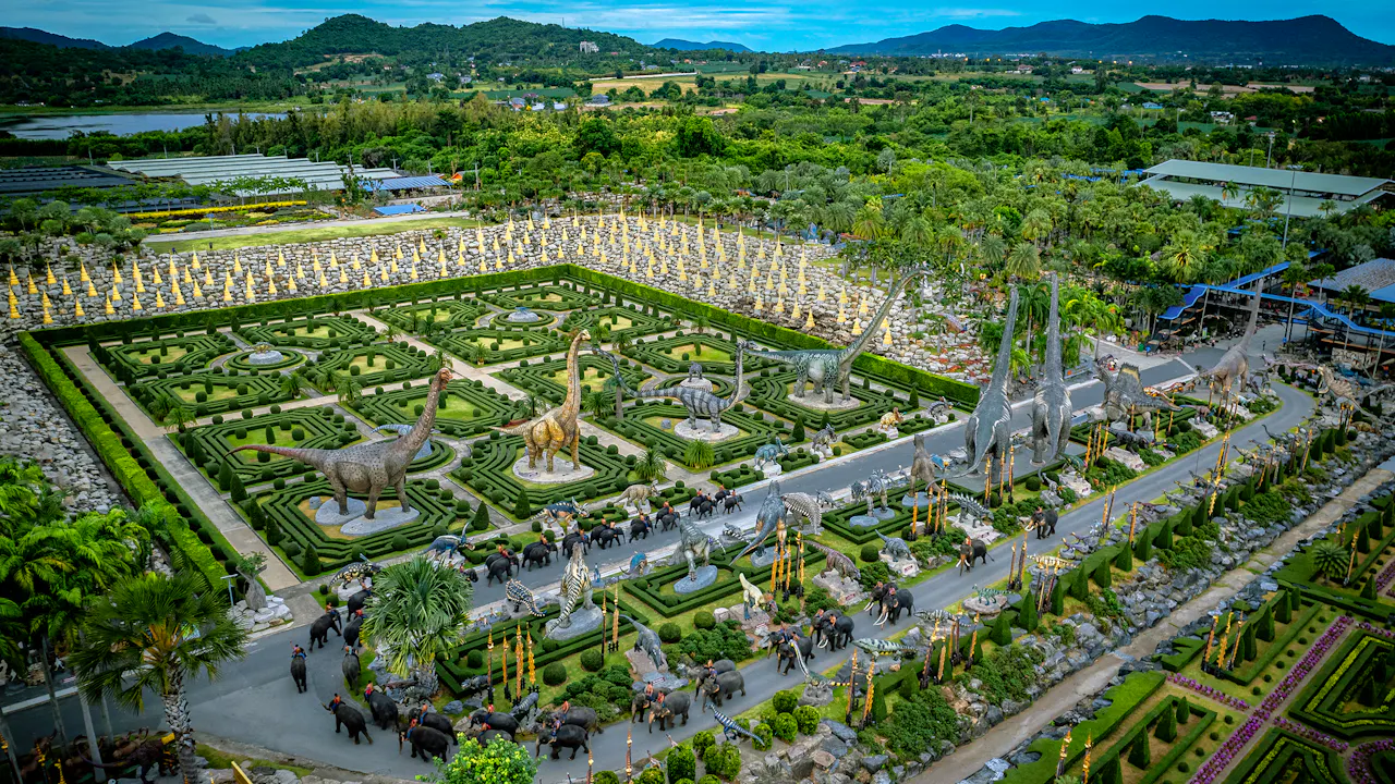 Nong Nooch Tropical Garden Thrillark