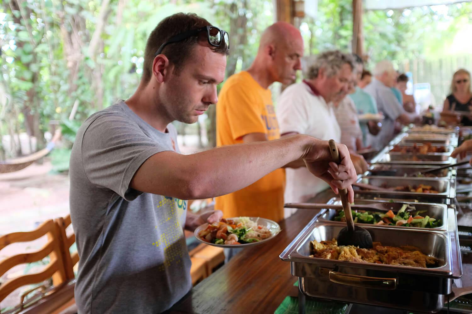 Pattaya Elephant Village & Mongchang Cafe Half Day Tour 