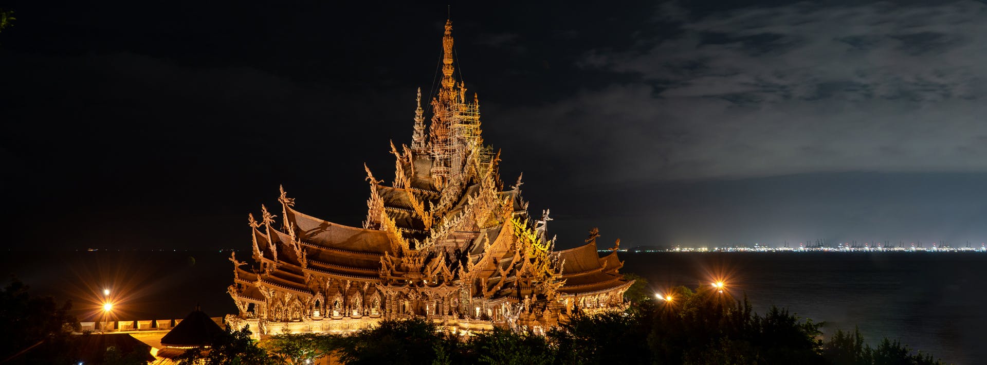 The Sanctuary of Truth Pattaya Price