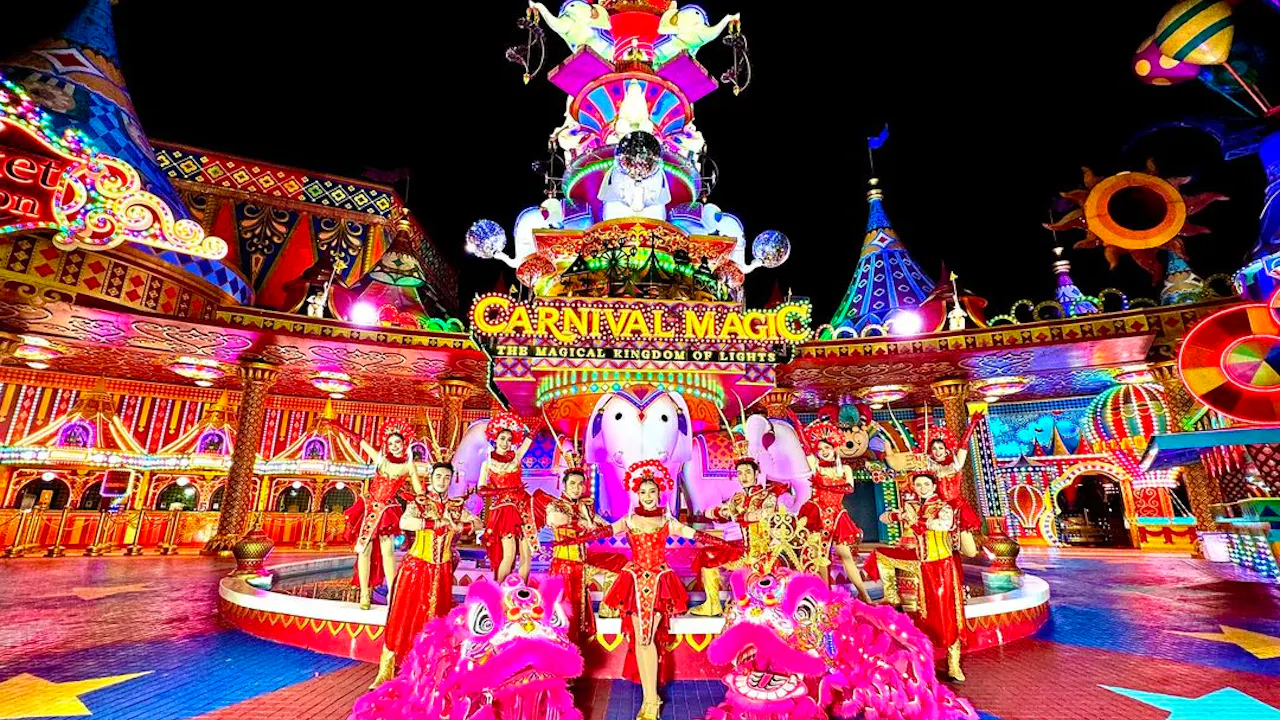 Carnival Magic Phuket Tickets with Optional Dinner