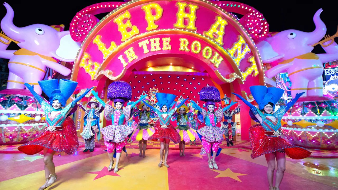 Carnival Magic Phuket Tickets with Optional Dinner Category