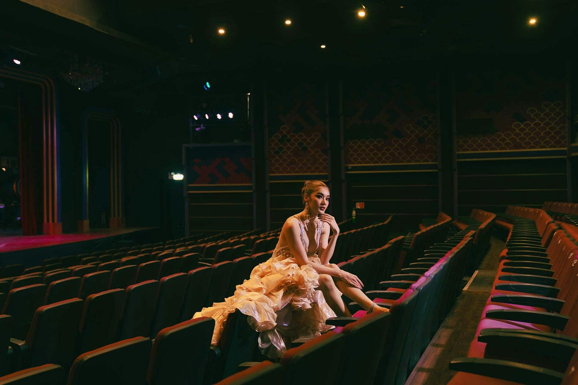 Simon Cabaret Show Phuket Tickets with Transfers Thrillark