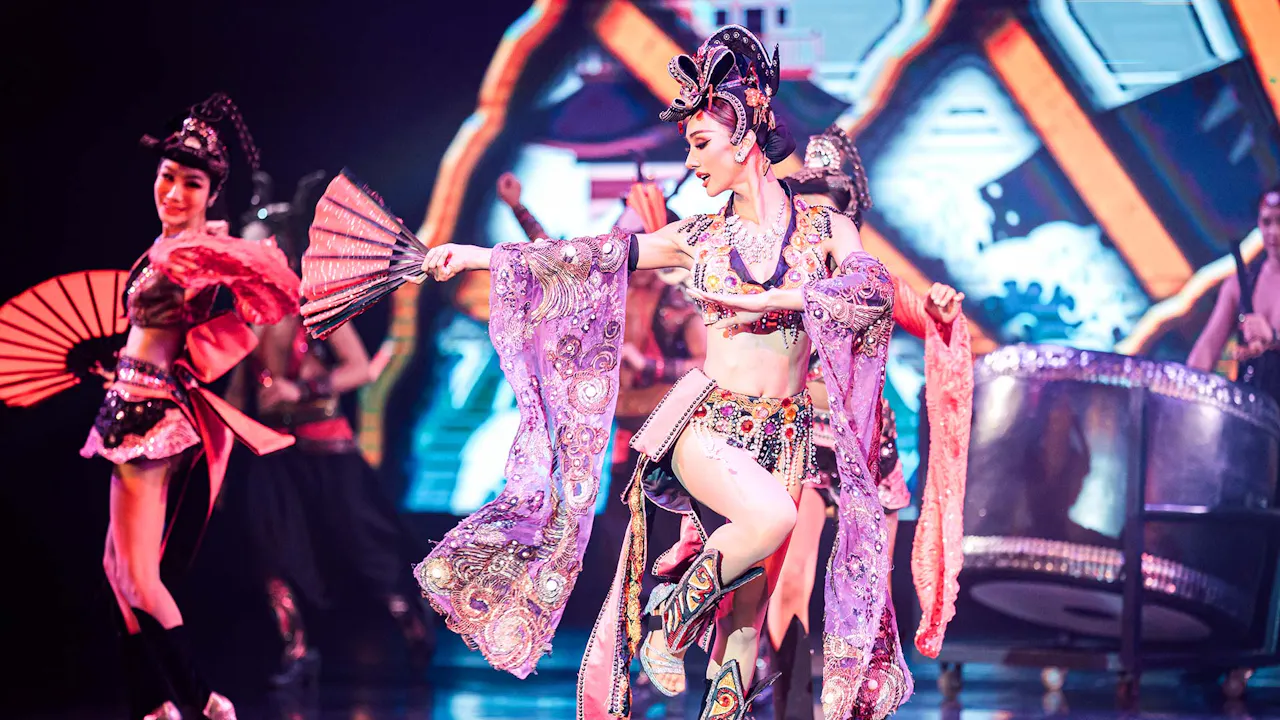 Simon Cabaret Show Phuket Tickets with Transfers Discount