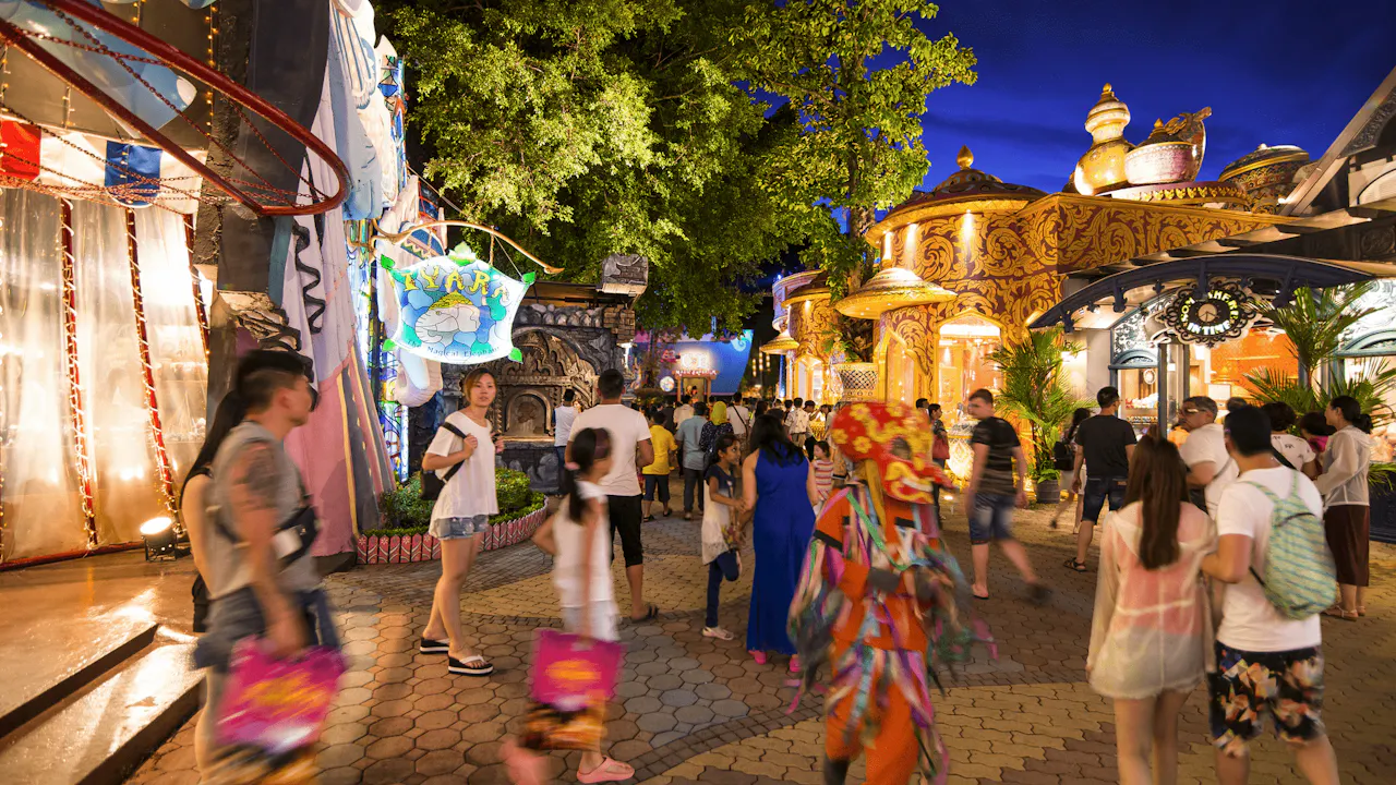 Phuket Fantasea Tickets with Optional Dinner Review