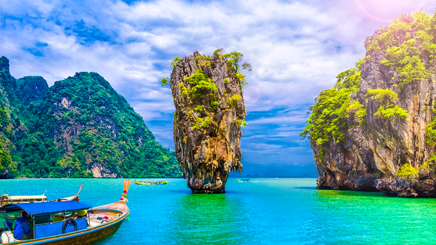James Bond Island by Longtail Boat with transfers: Small Group Tour Ticket