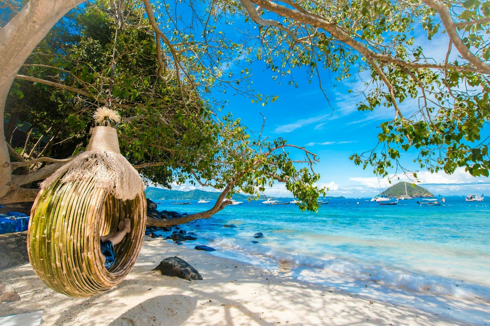 Banana Beach at Koh Hey Speedboat Day Trip 