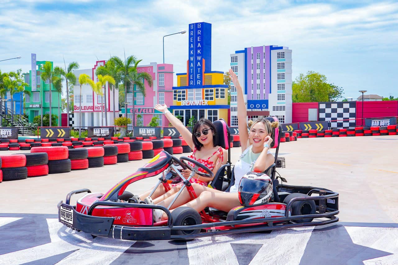 Columbia Pictures Aquaverse Tickets with Go-kart Experience Category