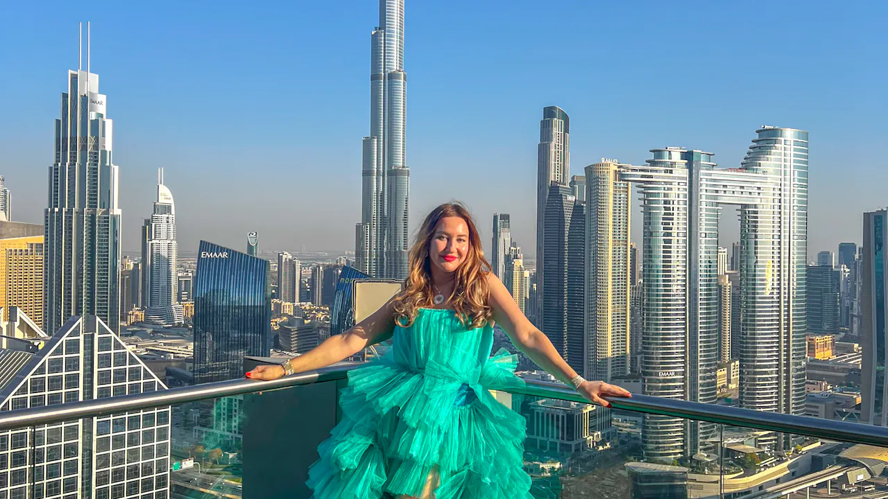 Shangri-La Balcony Flying Dress Videography Shoot