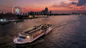 Saffron Dinner Cruise by Banyan Tree with with Unlimited Soft Drinks