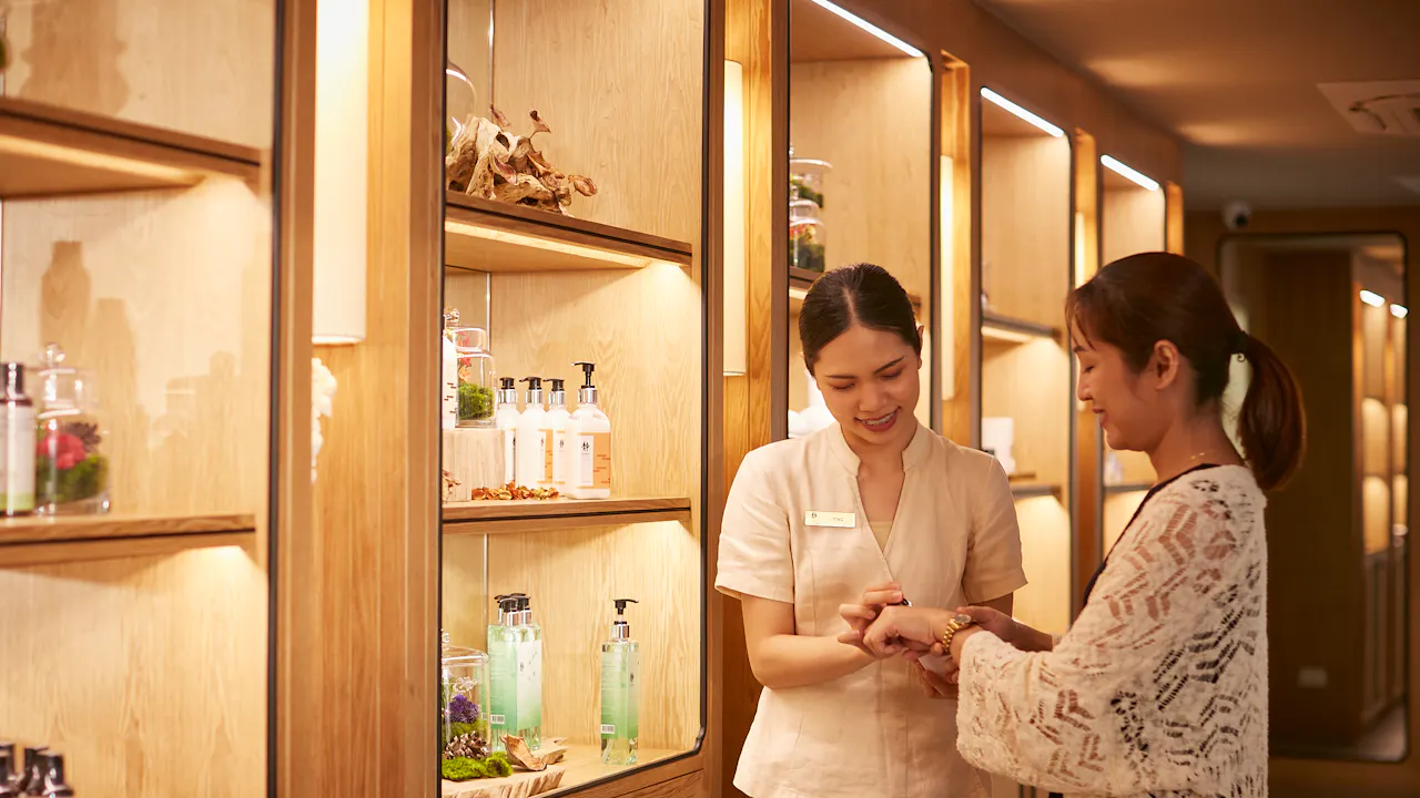 DIORA Luxe Sukhumvit Spa Experience in Bangkok