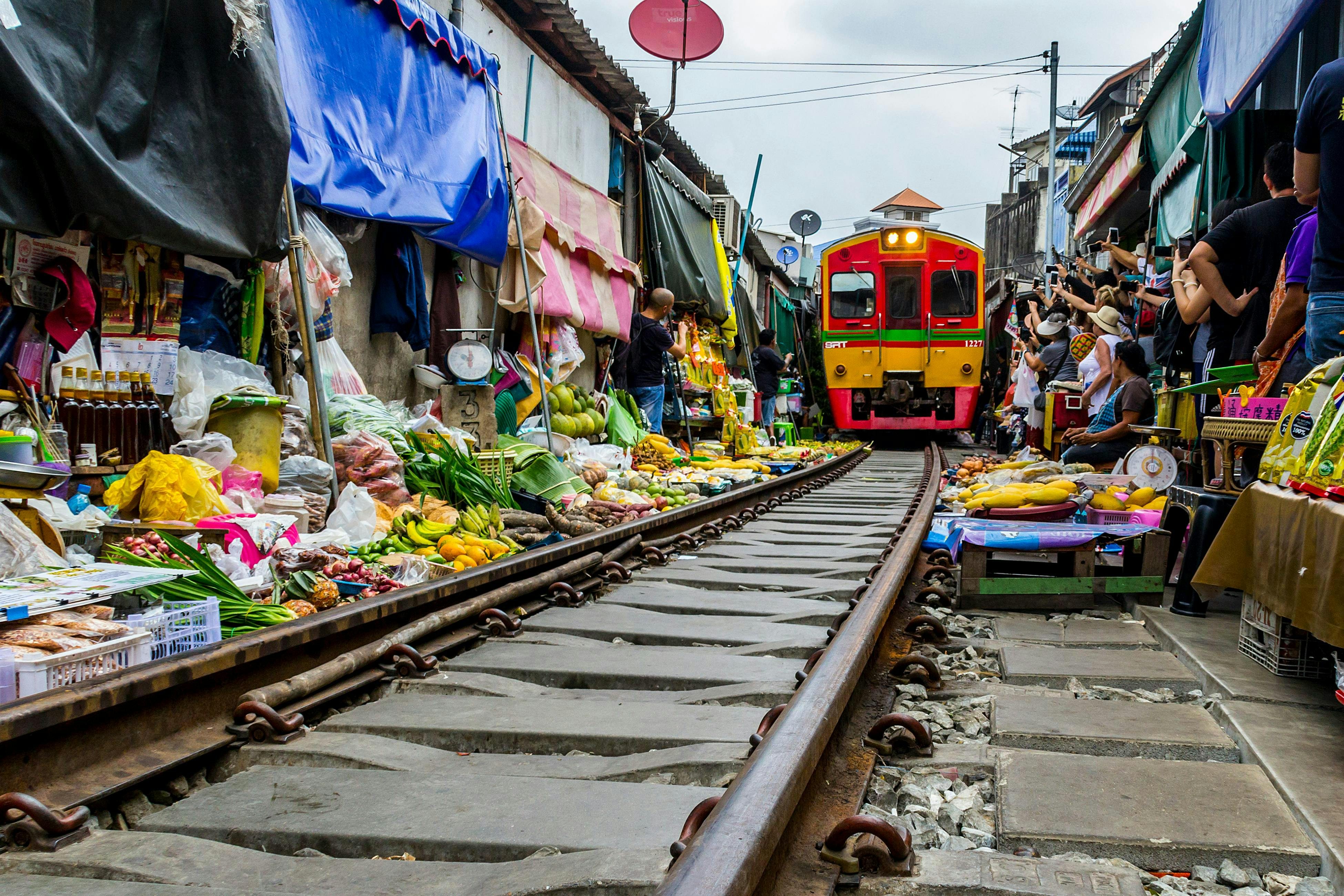Maeklong Railway and Damnoen Saduak Floating Market Classic Day Tour Thrillark