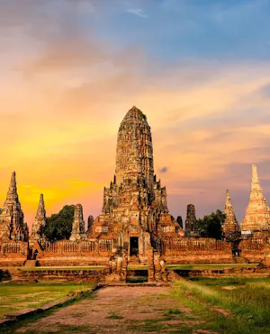Ayutthaya Historical Park: Full-Day Tour from Bangkok