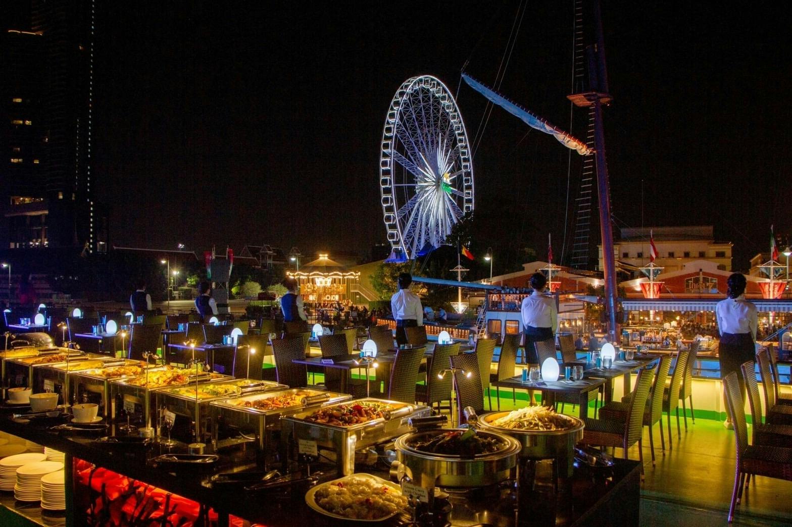 Royal Princess Dinner Cruise in Bangkok Discount