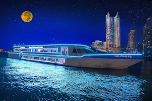 Royal Princess Dinner Cruise in Bangkok with Live Music