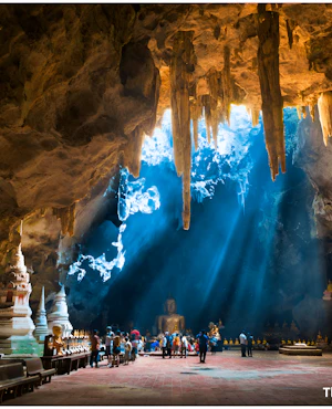 Hua Hin Phra Nakhon Khiri & Tham Khao Luang Day Tour