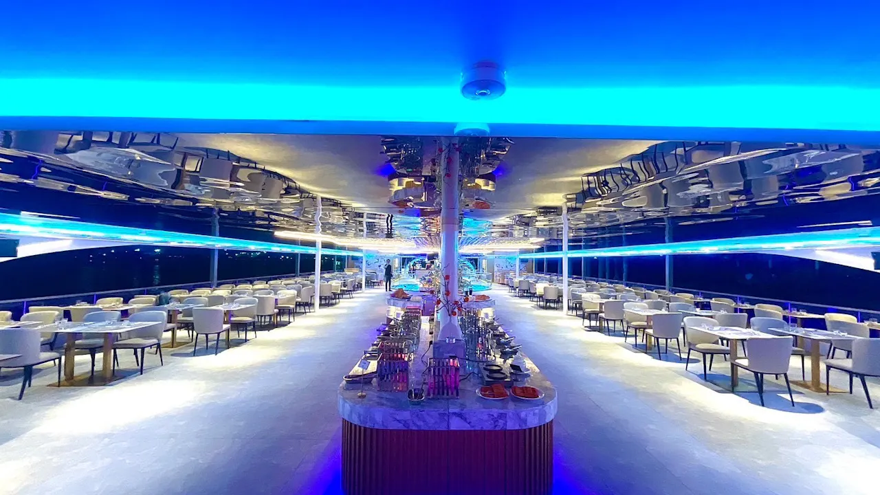 Royal Galaxy Dinner Cruise in Bangkok Ticket