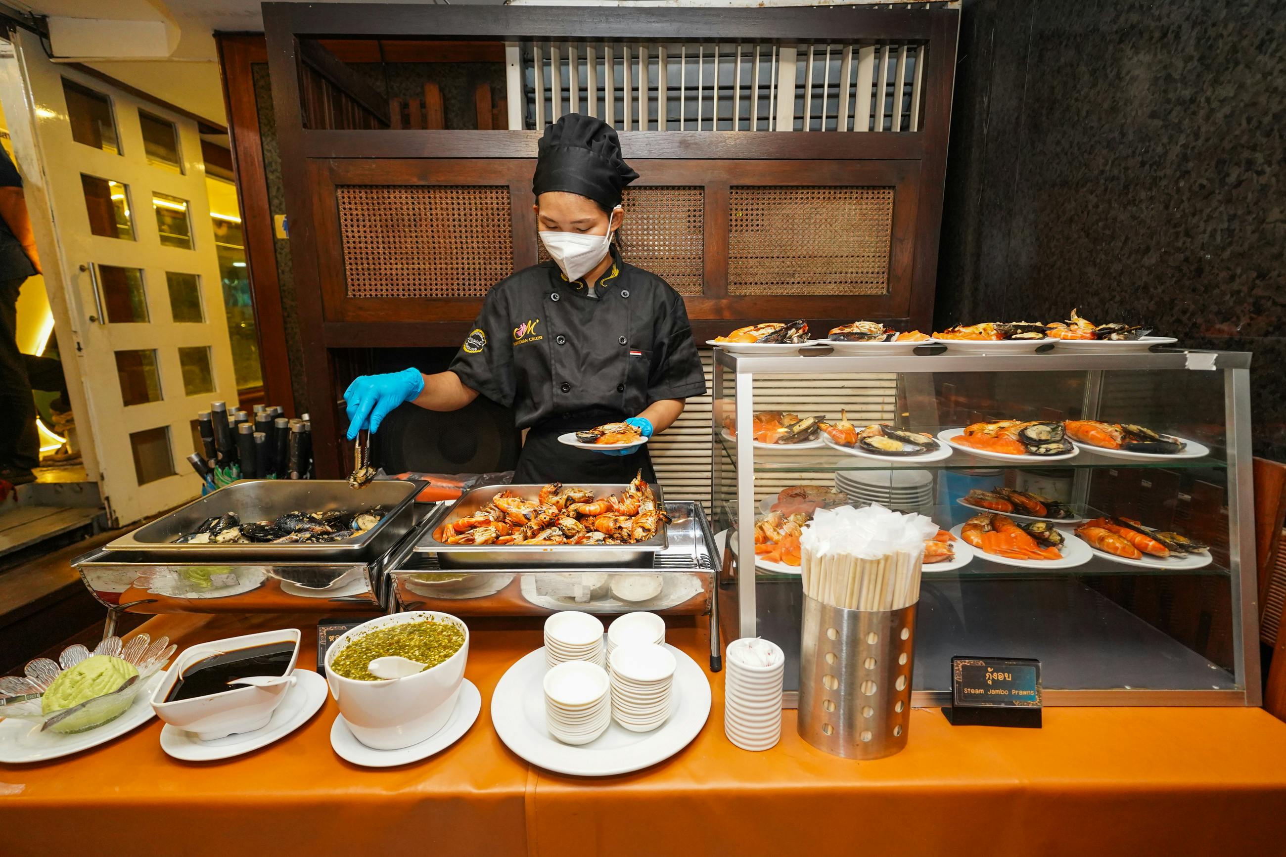 Meridian Dinner Cruise in Bangkok Ticket