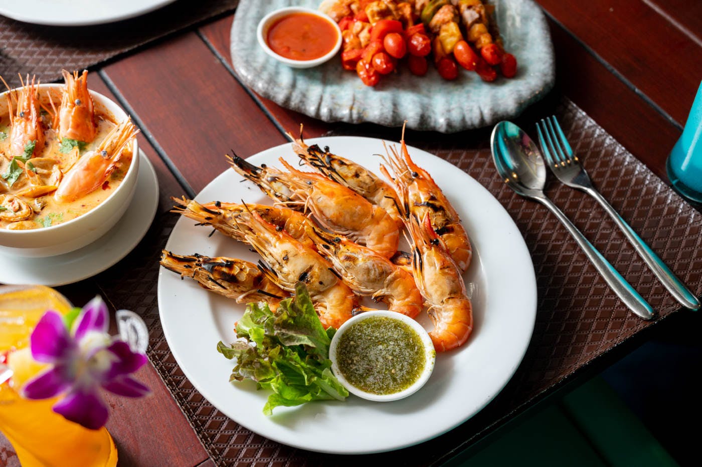 Bangkok Wonderful Pearl Dinner Cruise 