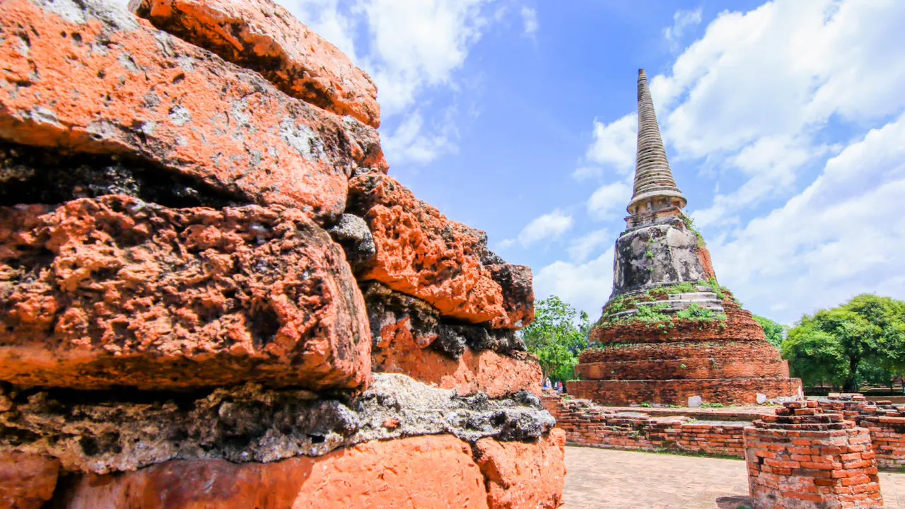 Ayutthaya Day Tour with Grand Pearl River Cruise
