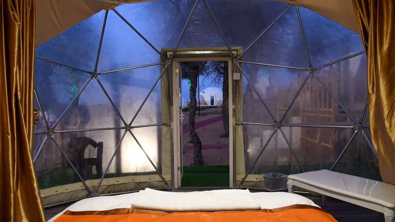 Overnight Camping Deluxe Dome Tent with AC Price